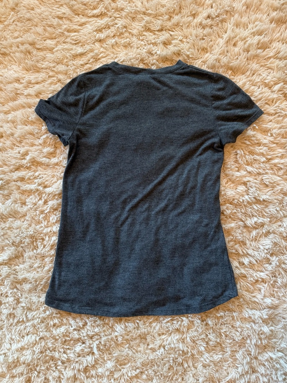 šÆ3 for $15 šÆGrey California t shirt juniors size medium - Picture 2 of 3